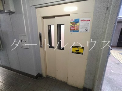 ロビー